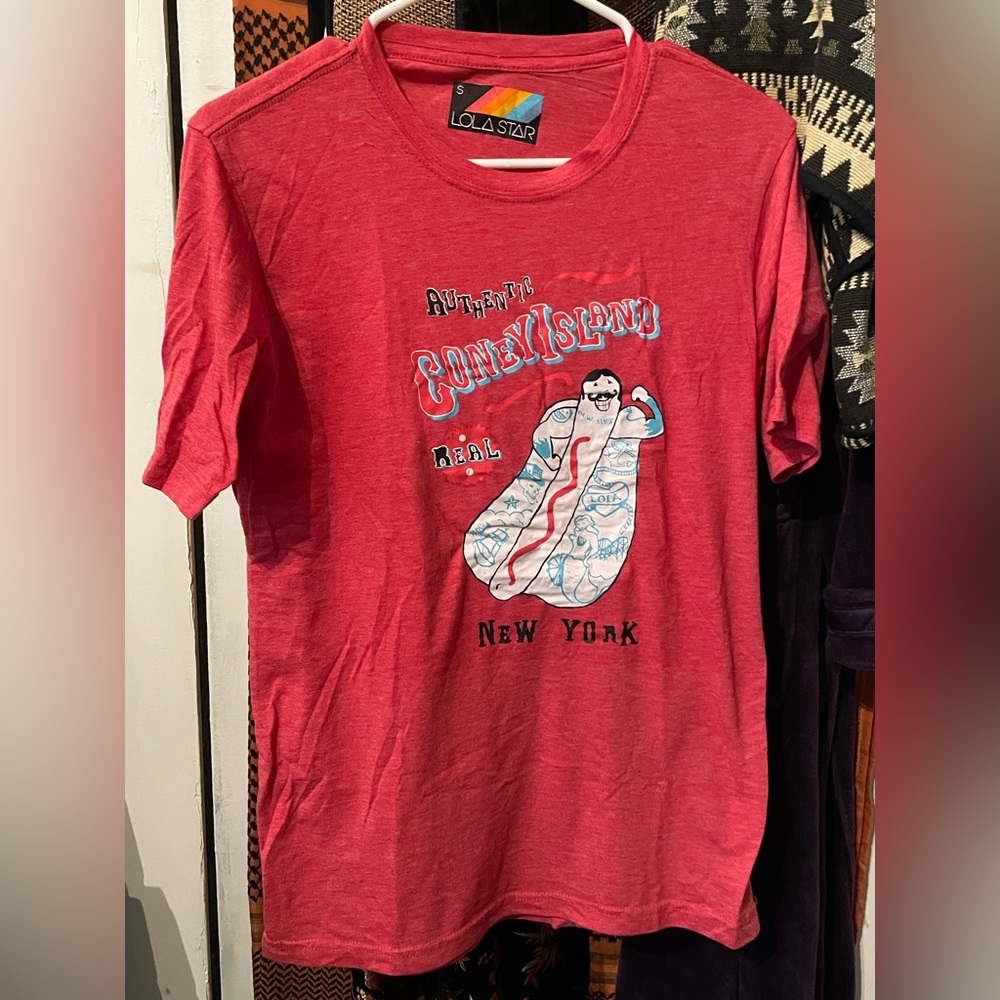 Coney Island tshirt from LOLA star size s